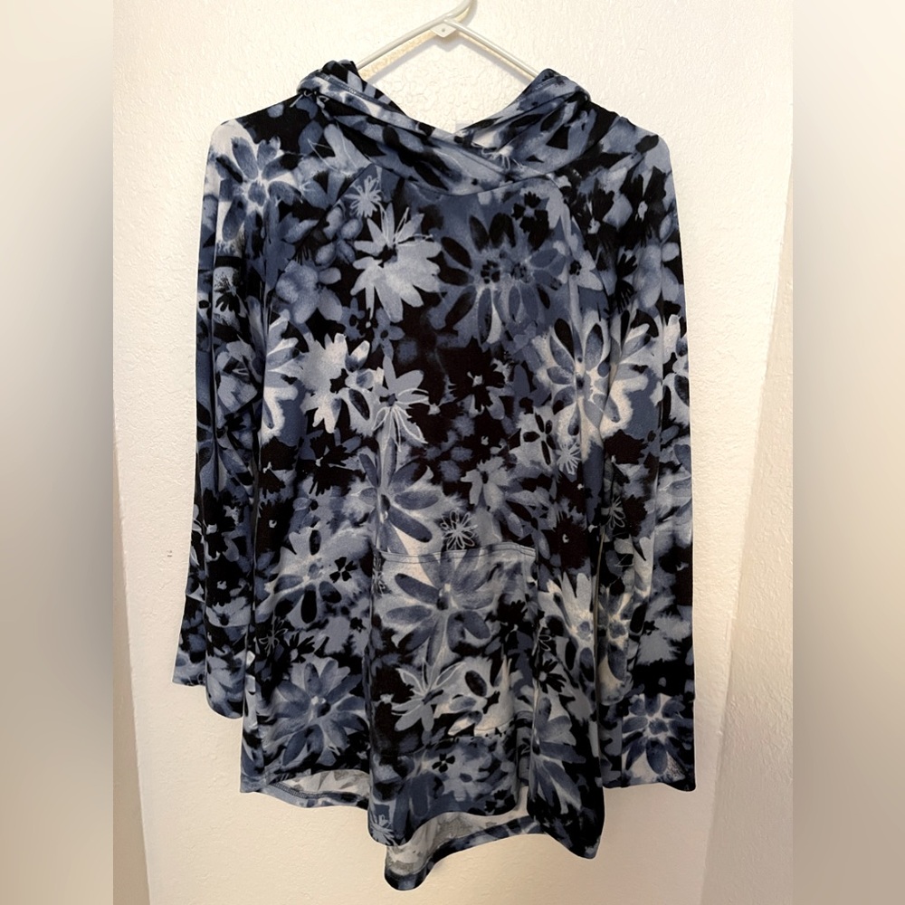 LuLaRoe Amber Hoodie